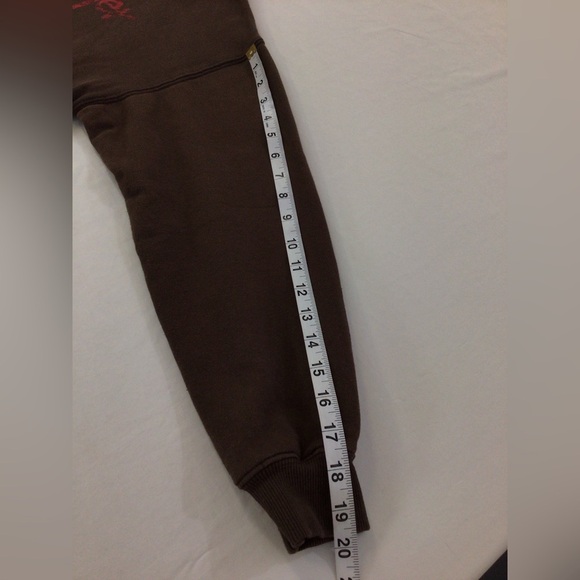 NWOT Freddy Krueger Brown Crew Loose Fit Sweater, sz MD - Picture 7 of 16